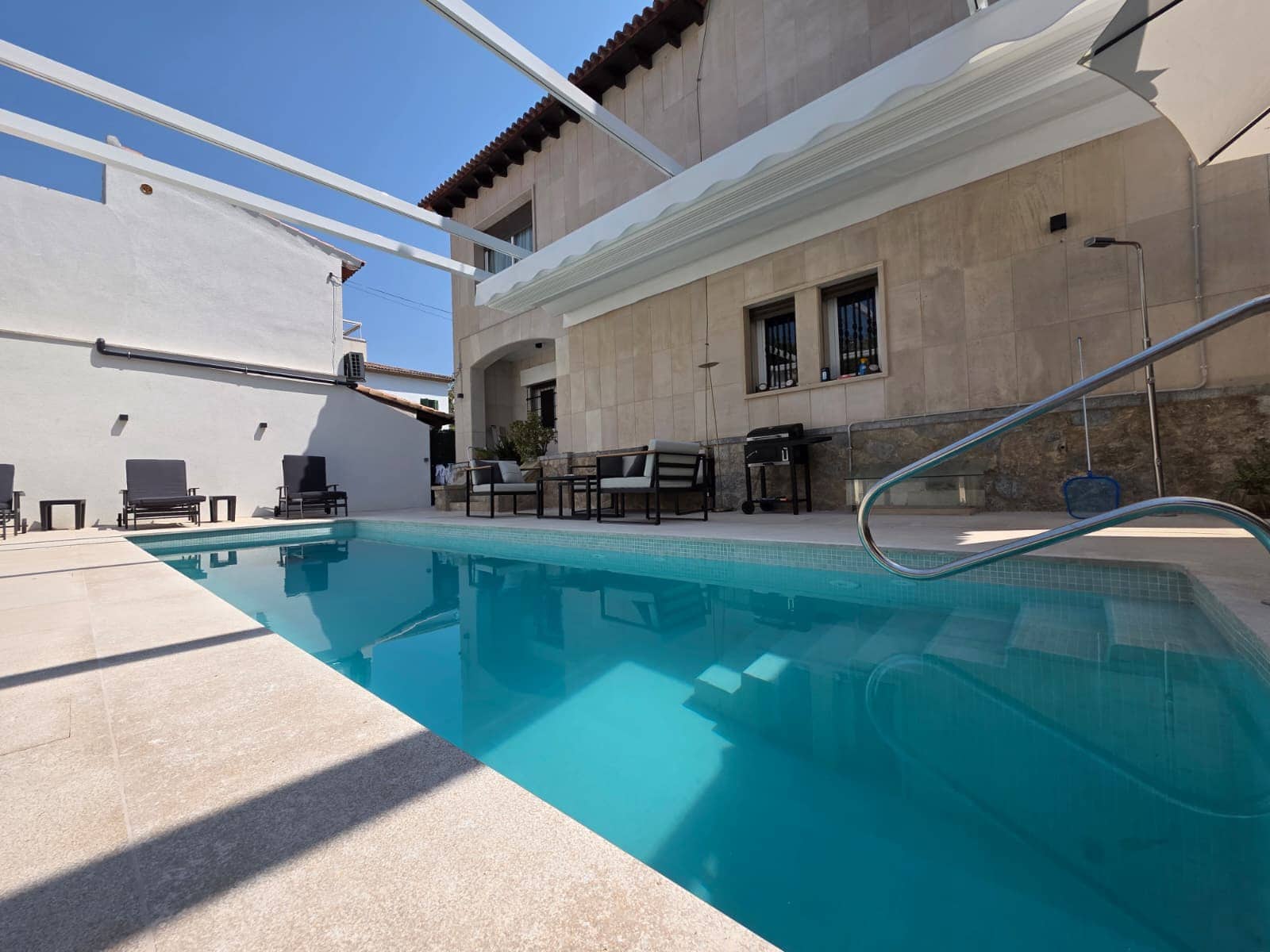 5 sovrum Villa att hyra i Can Pastilla med pool - 5 000 € (Ref: 9192987)