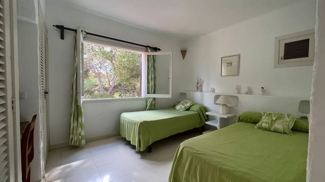 Villa/Maison de 7 chambres à louer à Cala d'Or, Santanyí avec piscine garage - 2 800 € (Ref: 9192990)