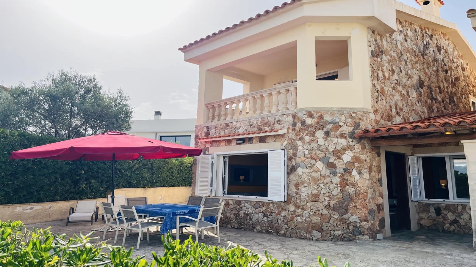 3 sovrum Semi-fristående Villa att hyra i Colonia de Sant Pere / Colonia de San Pedro med garage - 1 700 € (Ref: 9195050)