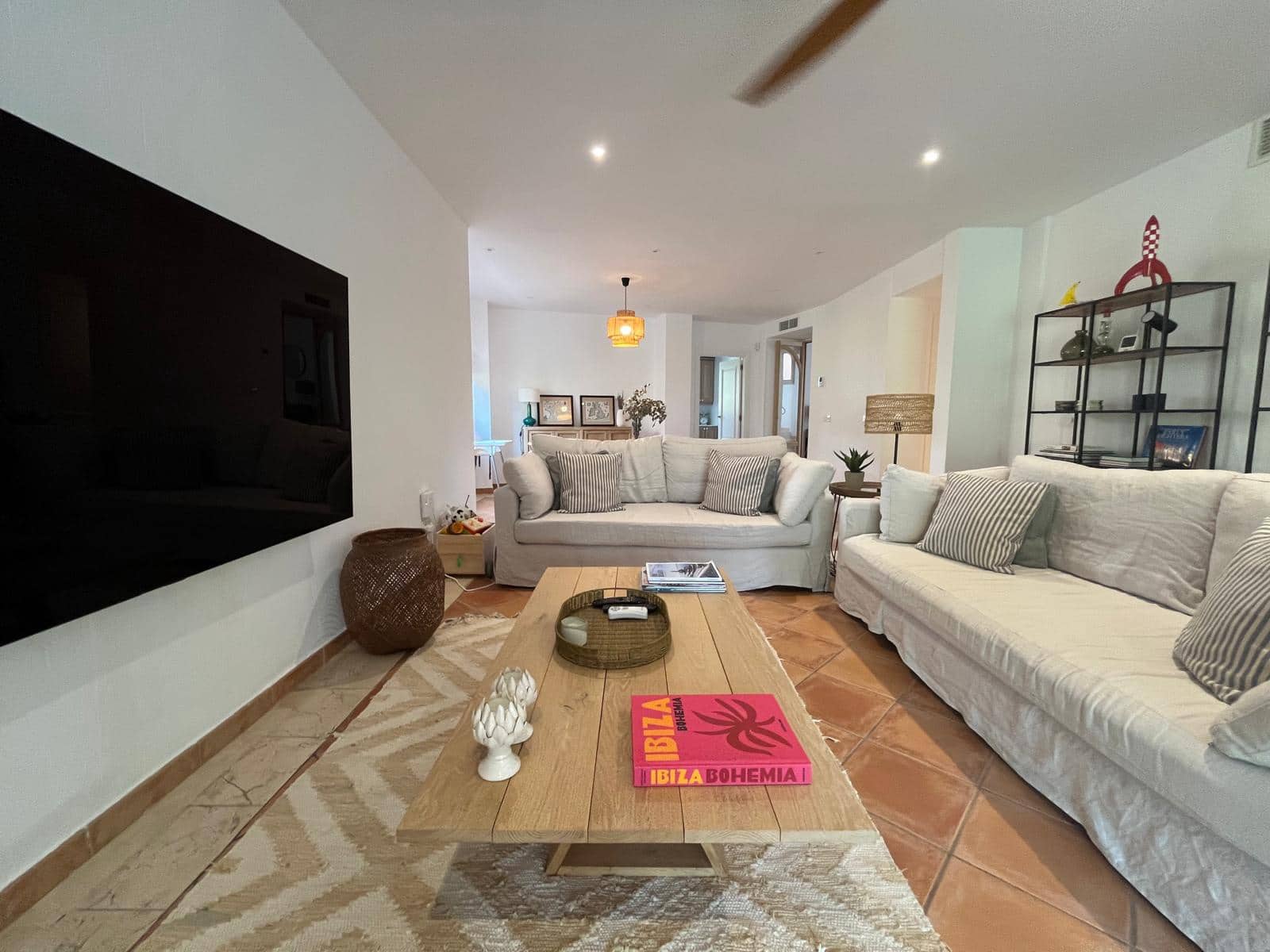 3 soverom Villa til leie i Santa Ponsa med svømmebasseng garasje - € 4 500 (Ref: 9195055)