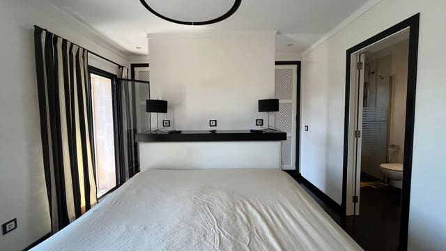 Villa/Maison de 2 chambres à louer à Cala Figuera, Santanyí - 2 200 € (Ref: 9195057)