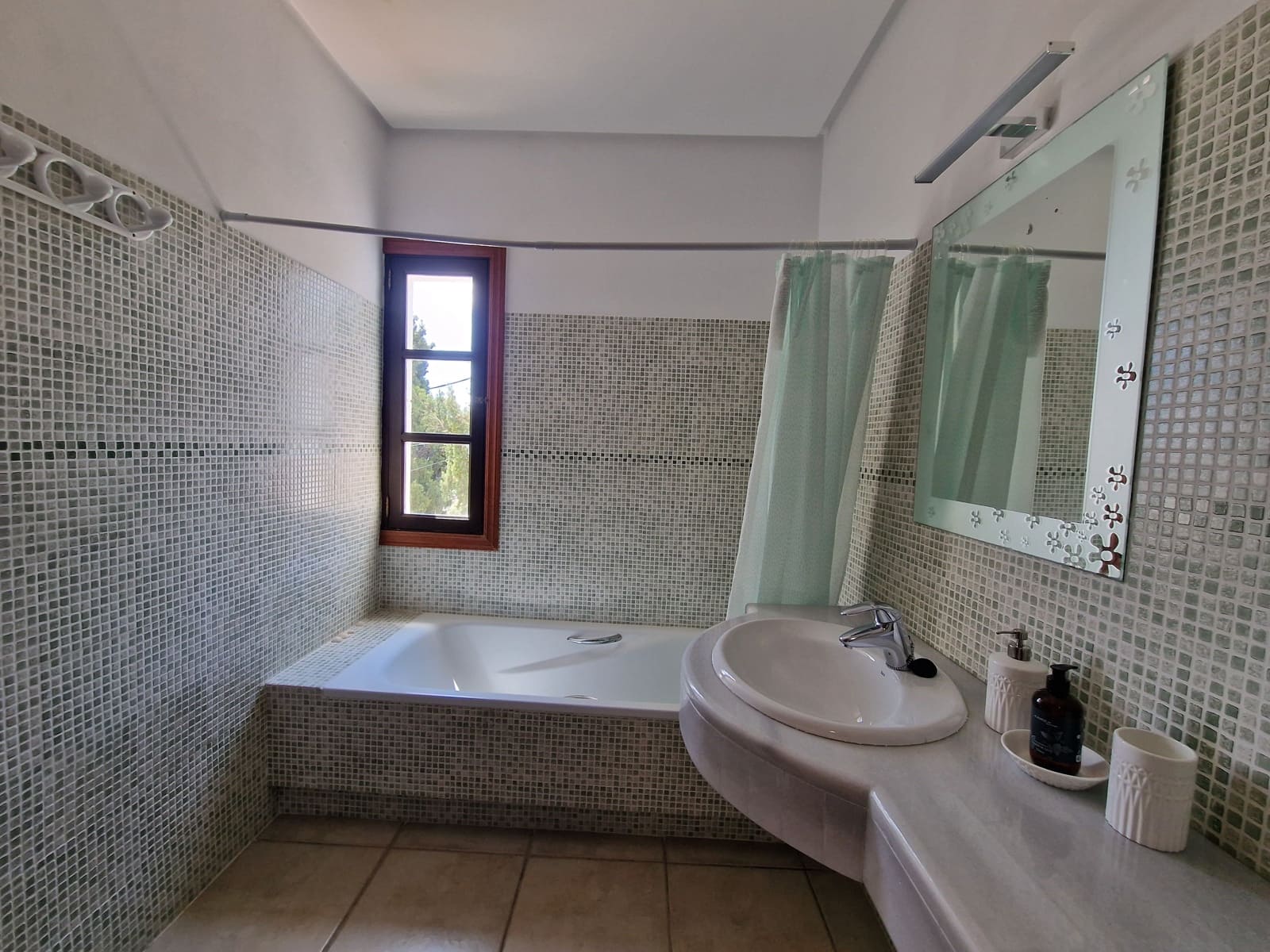 3 sypialnia Willa do wynajęcia w Galilea z basenem garażem - 4 500 € (Ref: 9195062)