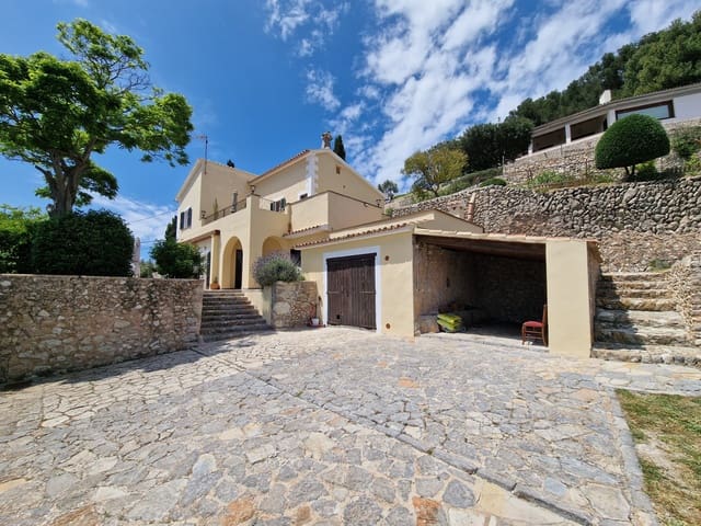 Villa/Maison de 3 chambres à louer à Galilea, Puigpunyent avec piscine garage - 4 500 € (Ref: 9195062)