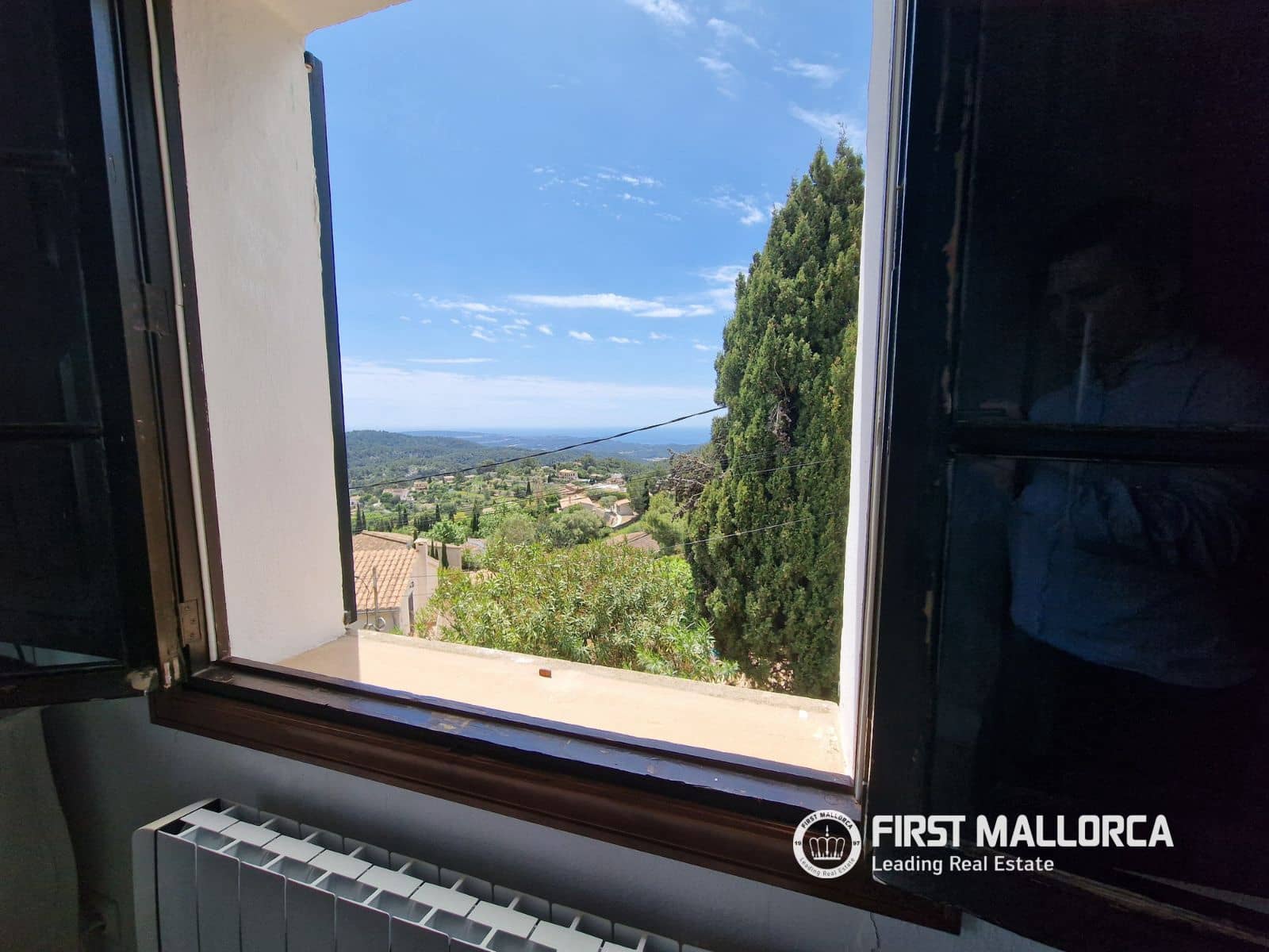 Chalet de 3 habitaciones en Galilea en alquiler con piscina garaje - 4.500 € (Ref: 9195062)