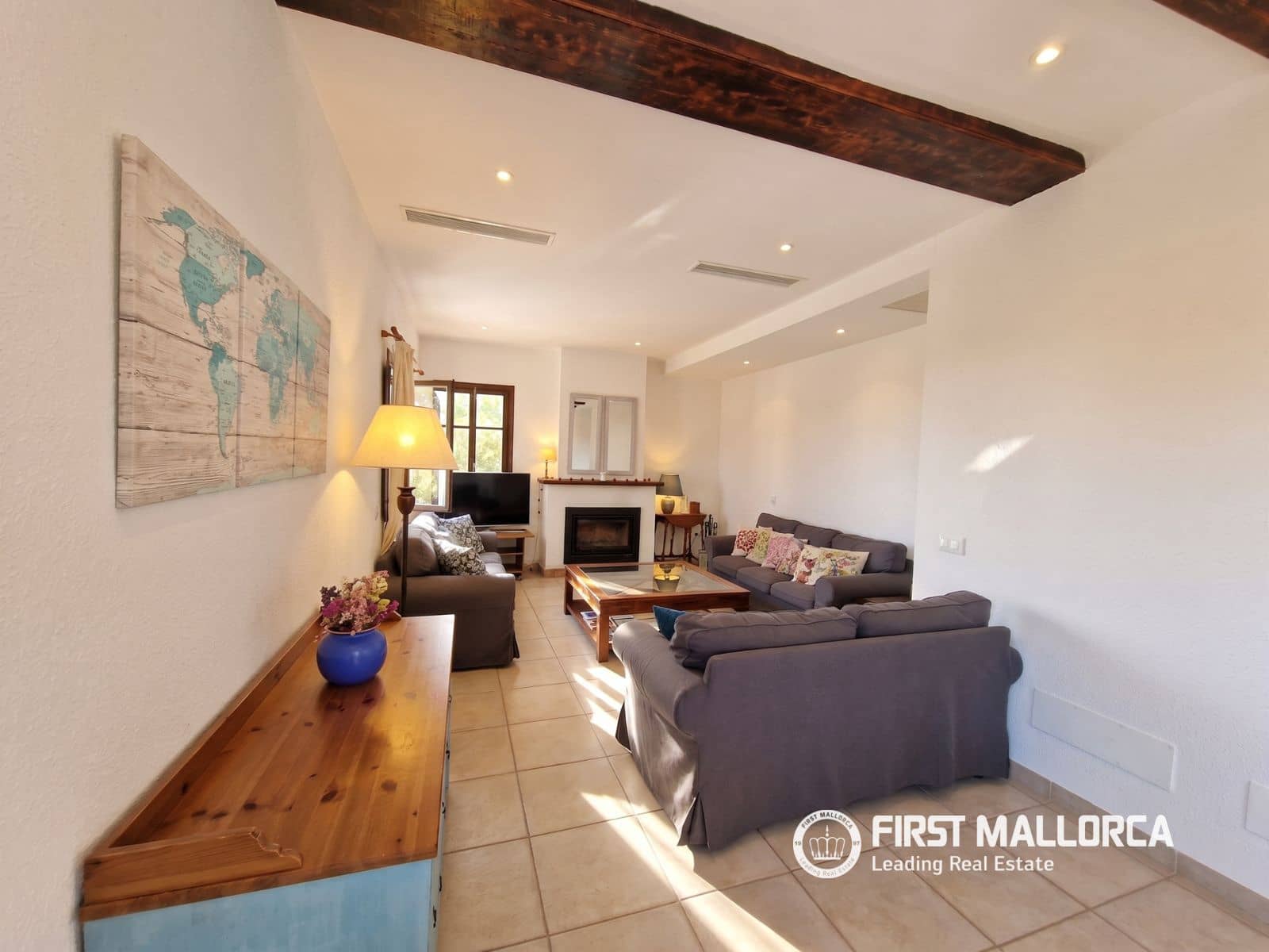 Chalet de 3 habitaciones en Galilea en alquiler con piscina garaje - 4.500 € (Ref: 9195062)