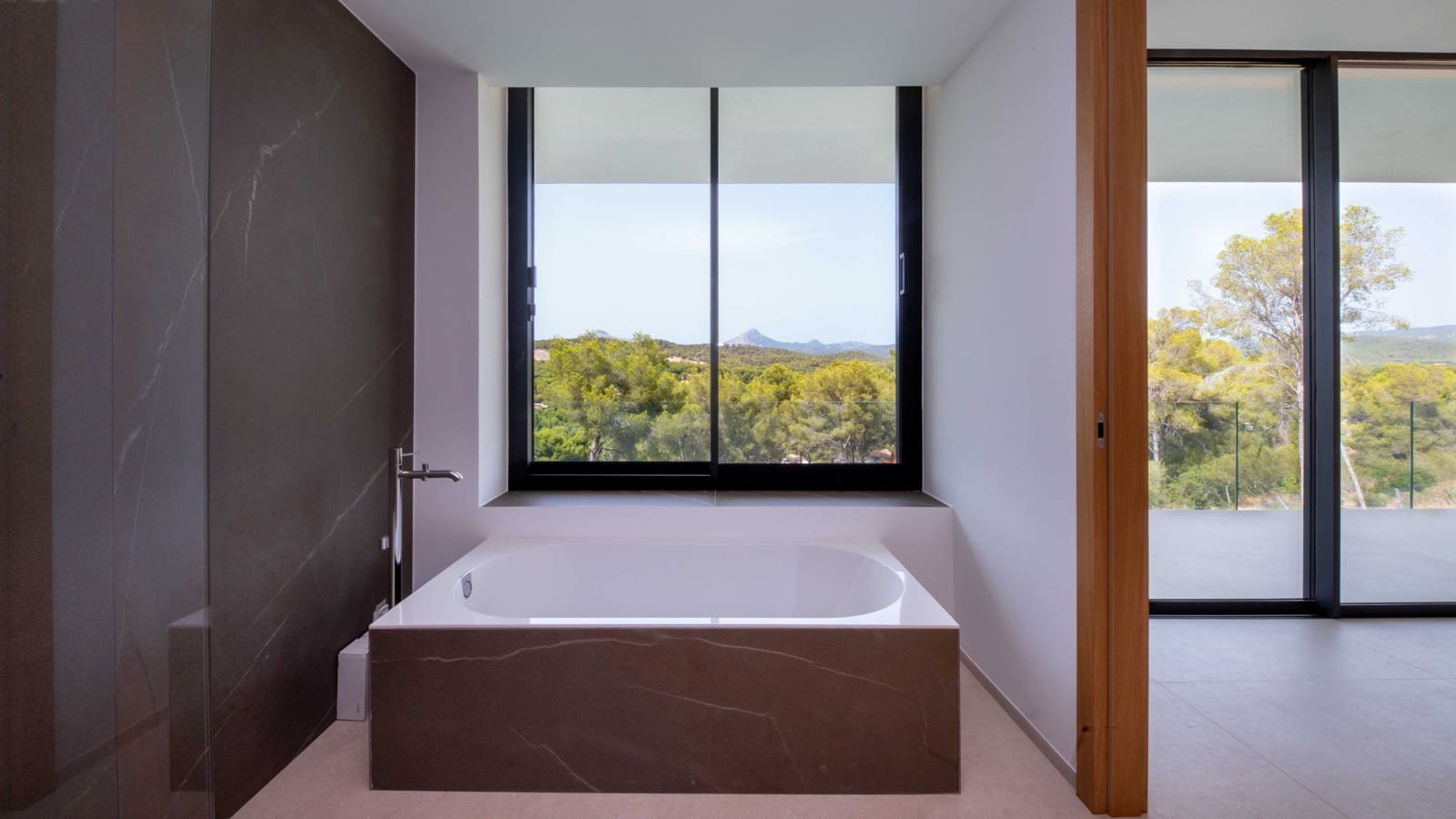 5 soveværelse Villa til salg i Costa de la Calma med swimmingpool garage - € 3.000.000 (Ref: 9195063)