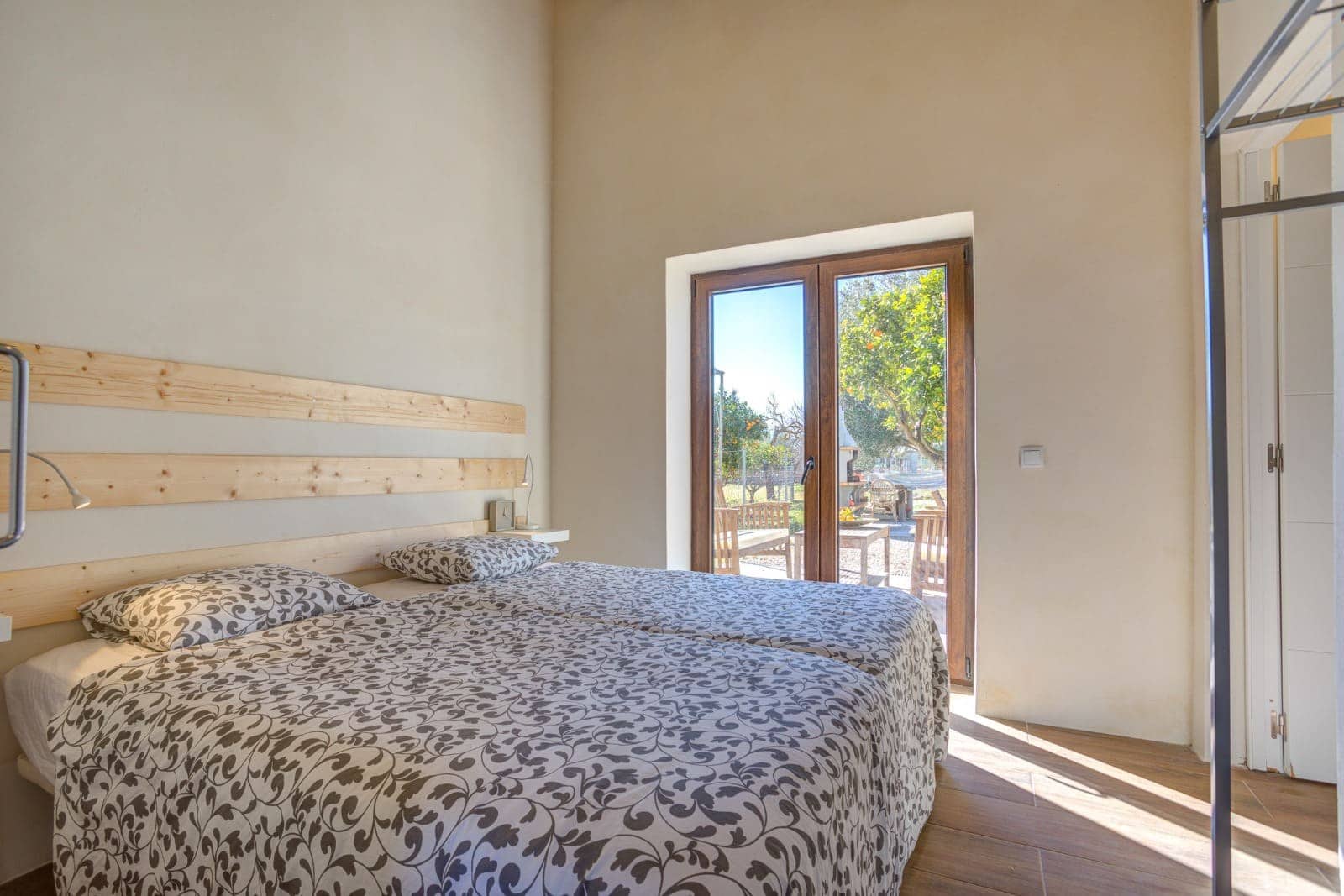 2 slaapkamer Finca/Landhuis te koop in Campanet met zwembad garage - € 695.000 (Ref: 9195065)