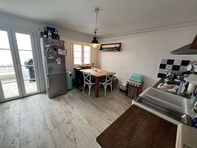 3 bedroom Townhouse for rent in Santa Catalina, Palma de Mallorca - € 2,500 (Ref: 9197328)