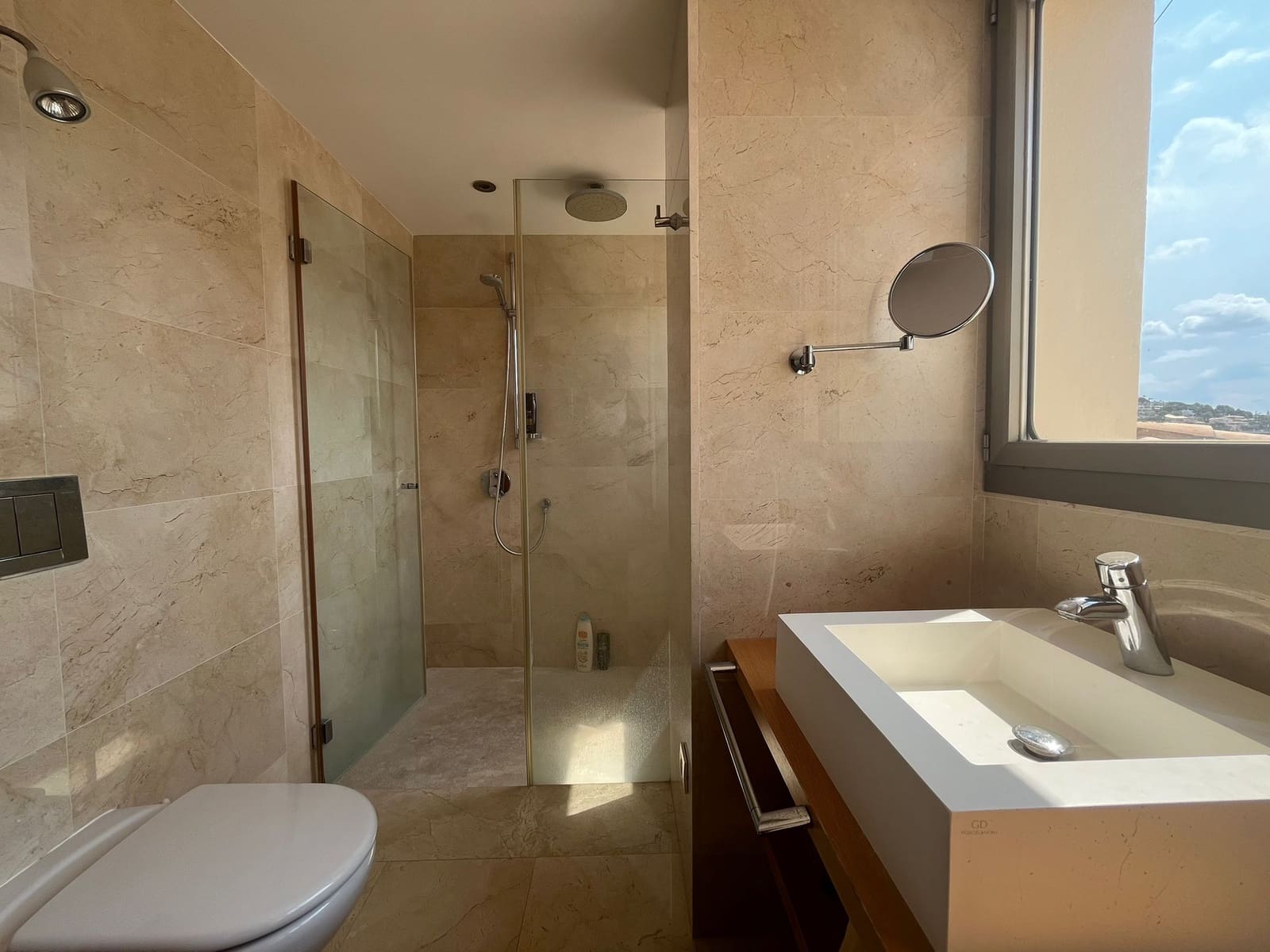 5 bedroom Apartment for rent in Santa Ponsa with garage - € 5,800 (Ref: 9197330)