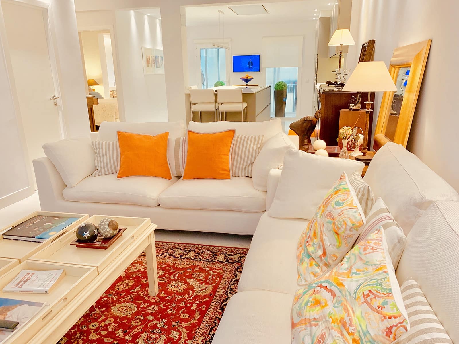 2 slaapkamer Appartement te huur in Palma de Mallorca - € 2.300 (Ref: 9200184)