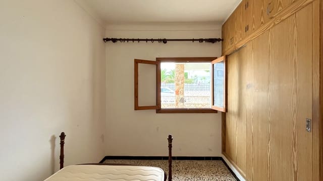 4 bedroom Villa for sale in Cala Llombards, Santanyí with garage - € 700,000 (Ref: 9200186)