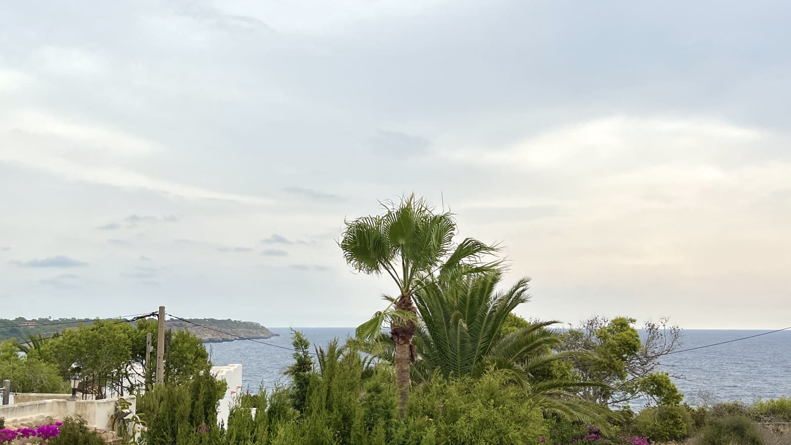 4 sovrum Villa till salu i Cala Llombards med garage - 700 000 € (Ref: 9200186)