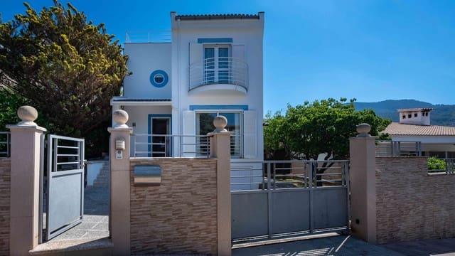 4 soverom Villa til salgs i Puerto de Soller / Port de Soller, Sóller med svømmebasseng garasje - € 1 950 000 (Ref: 9200187)