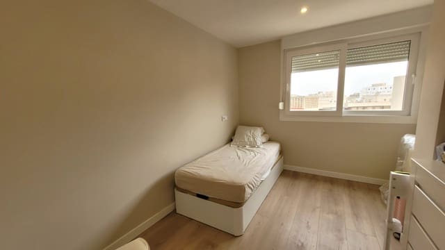 3 soverom Leilighet til leie i Marques de la Fonsanta, Palma de Mallorca - € 2 200 (Ref: 9204080)