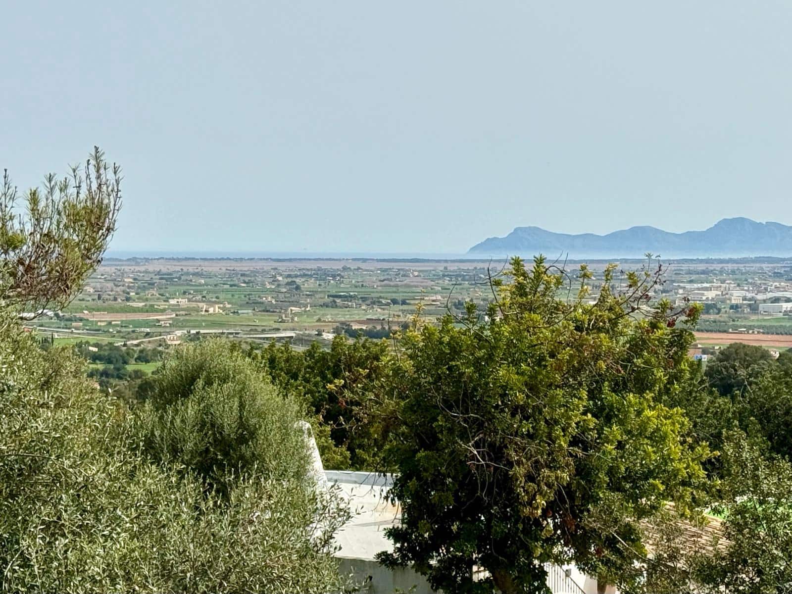 3 slaapkamer Villa te huur in Campanet met garage - € 3.000 (Ref: 9207796)