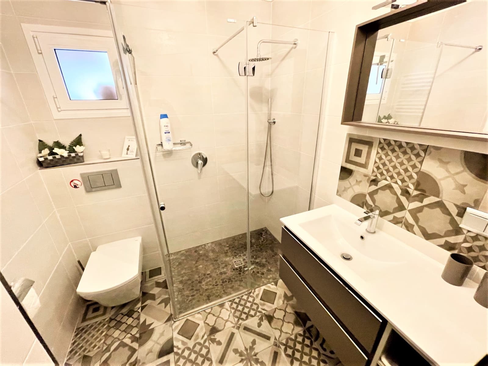 3 slaapkamer Villa te huur in Campanet met garage - € 3.000 (Ref: 9207796)