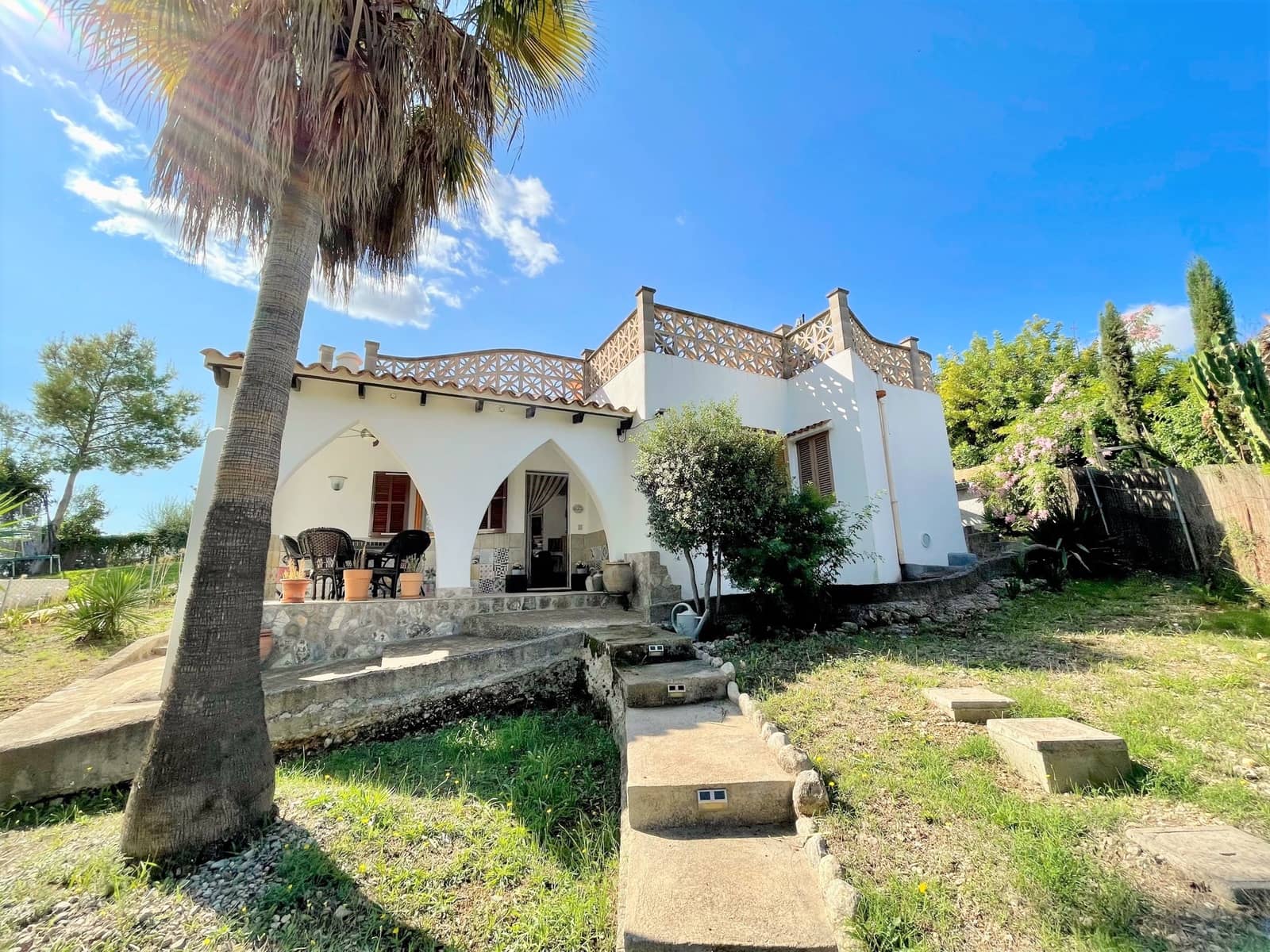 3 slaapkamer Villa te huur in Campanet met garage - € 3.000 (Ref: 9207796)