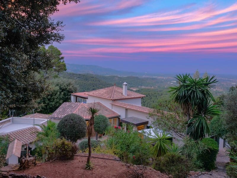 4 quarto Quinta/Casa Rural para venda em Esporles com piscina garagem - 2 200 000 € (Ref: 9207797)