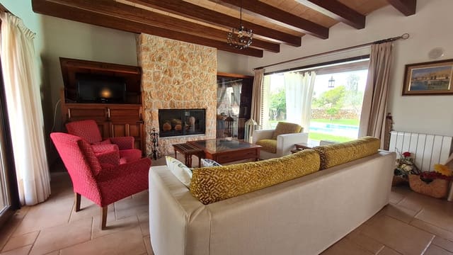 6 soverom Finca/Herregård til salgs i Llucmajor med svømmebasseng garasje - € 2 400 000 (Ref: 9211536)