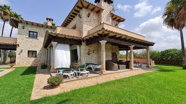 6 soverom Finca/Herregård til salgs i Llucmajor med svømmebasseng garasje - € 2 400 000 (Ref: 9211536)