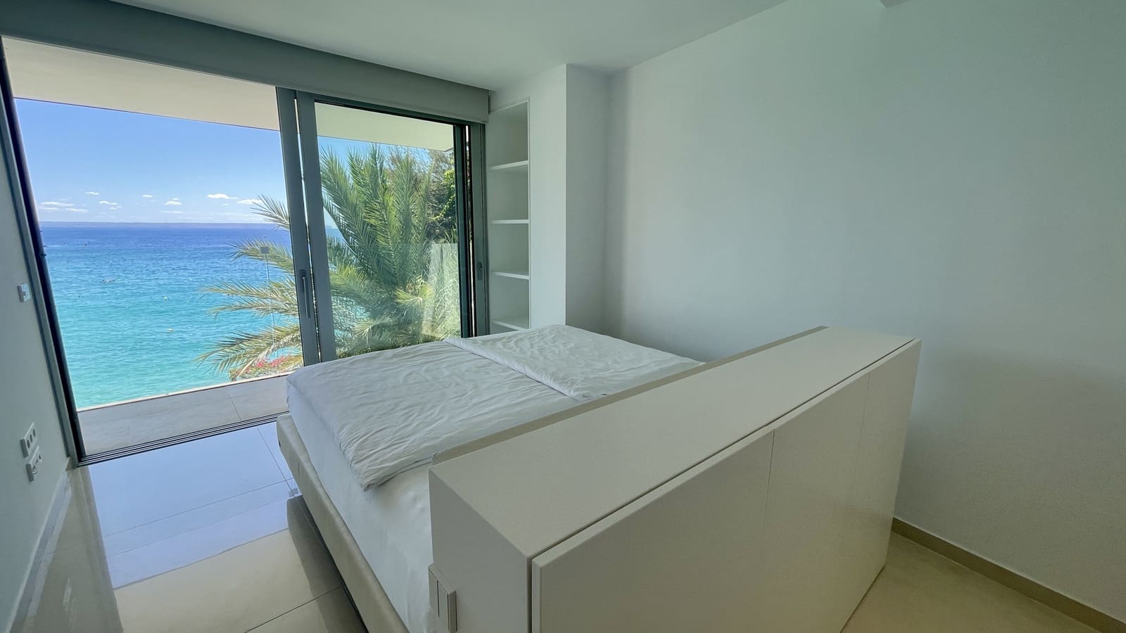 3 makuuhuone Huoneisto vuokrattavana paikassa Cala Mayor mukana uima-altaan 
autotalli - 6 500 € (Ref: 9216663)