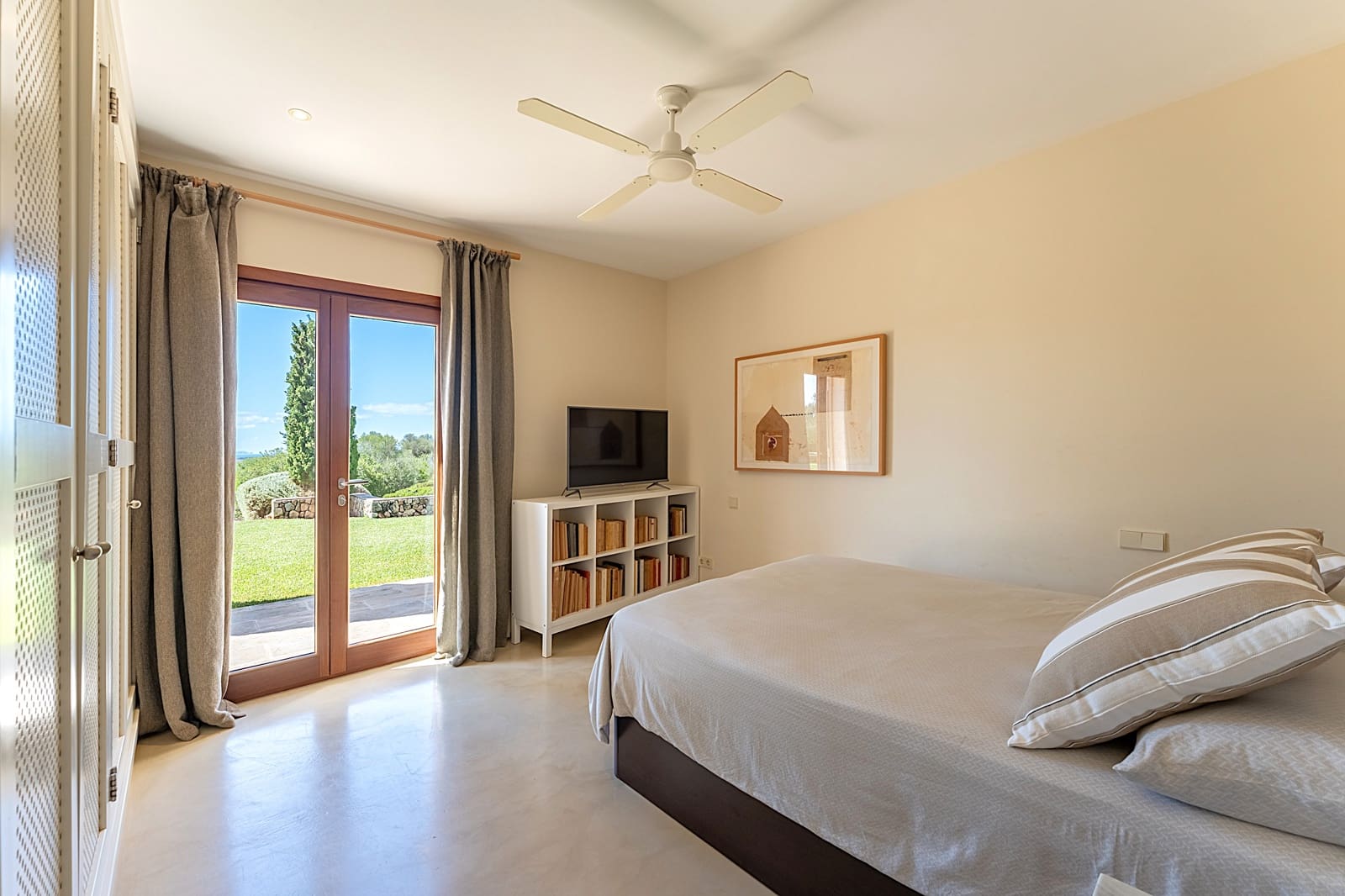 5 sypialnia Finka/Dom wiejski do wynajęcia w Ses Salines z basenem garażem - 9 900 € (Ref: 9226012)