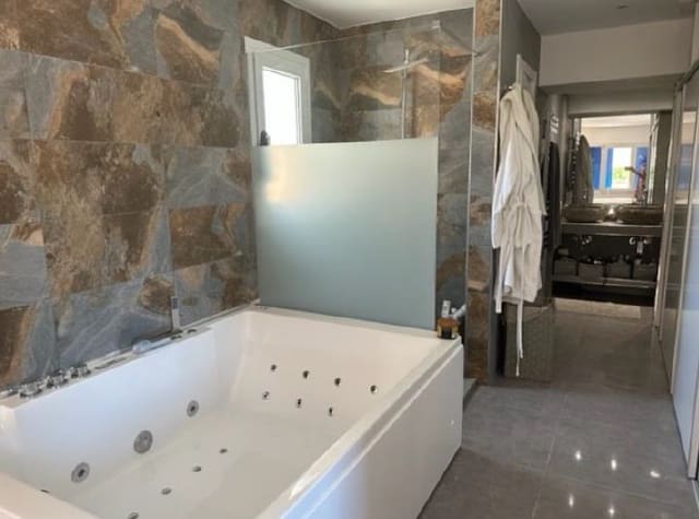 3 bedroom Villa for sale in Es Capdella, Calvià with garage - € 1,650,000 (Ref: 9226013)