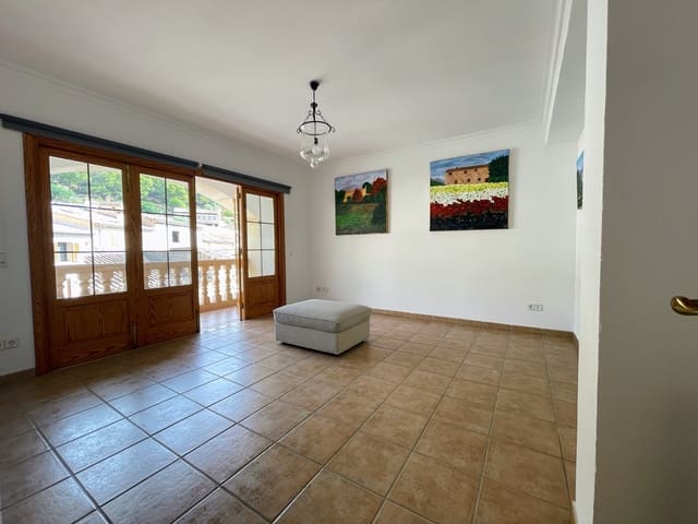 3 bedroom Apartment for rent in Caimari, Selva with pool - € 1,900 (Ref: 9227995)