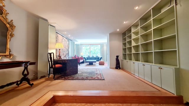 4 soverom Leilighet til leie i El Terreno, Palma de Mallorca - € 5 500 (Ref: 9235809)