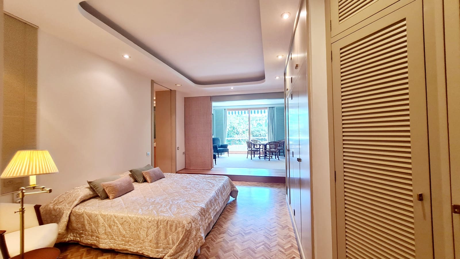 4 soveværelse Lejlighed til leje i Palma de Mallorca - € 5.500 (Ref: 9235809)