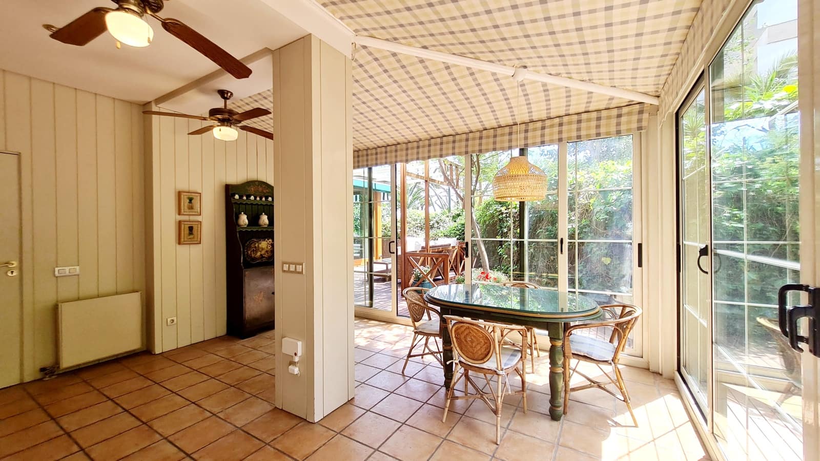 4 soveværelse Lejlighed til leje i Palma de Mallorca - € 5.500 (Ref: 9235809)