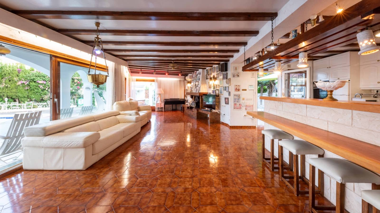 4 soverom Villa til salgs i Palmanova med svømmebasseng garasje - € 2 700 000 (Ref: 9235814)