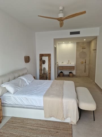 3 quarto Apartamento para venda em Colonia de Sant Jordi, Ses Salines com piscina garagem - 850 000 € (Ref: 9235816)