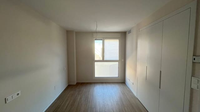 3 bedroom Apartment for rent in Nou Llevant, Palma de Mallorca with garage - € 2,495 (Ref: 9242419)