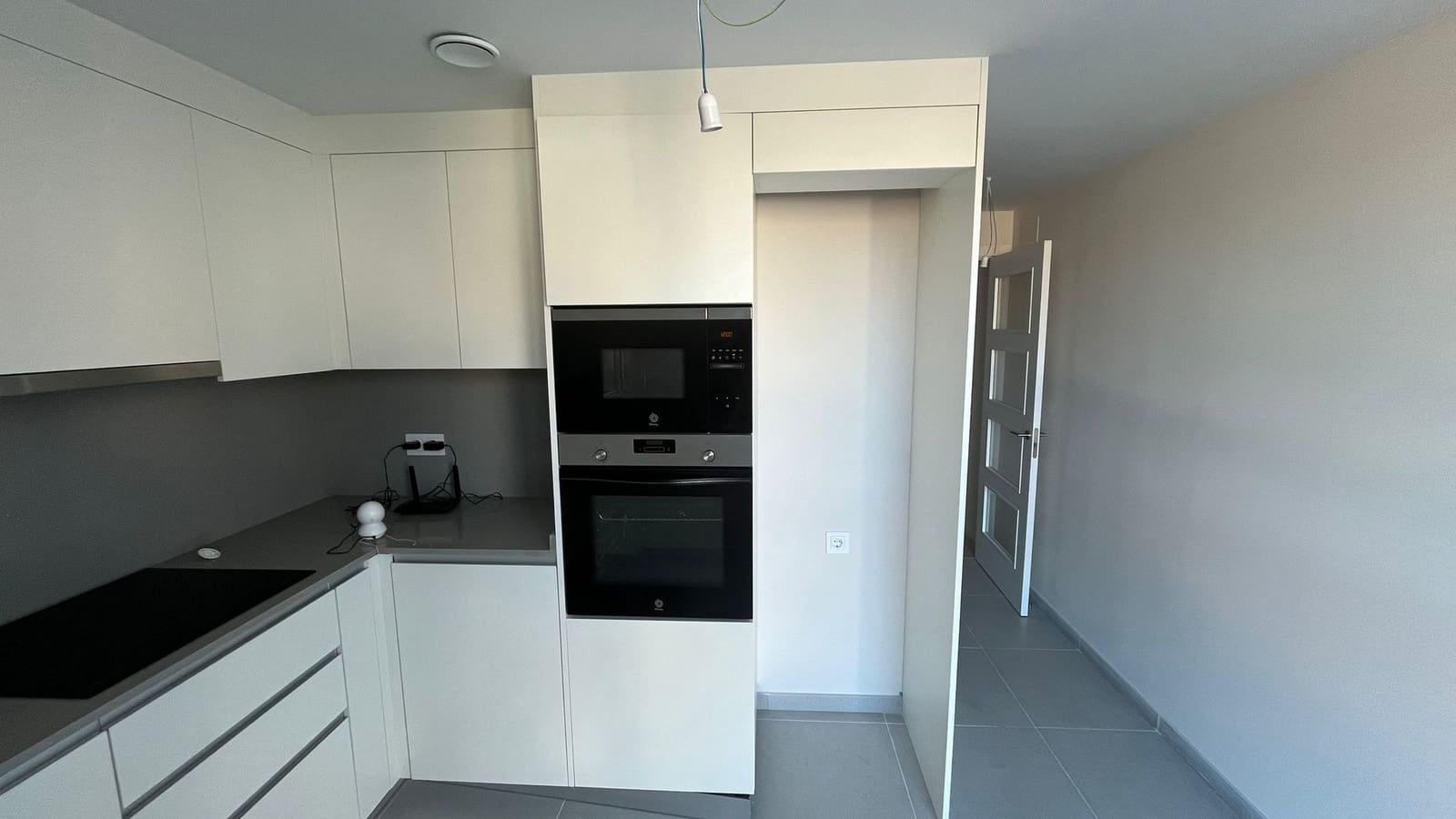 3 sypialnia Apartament do wynajęcia w Palma de Mallorca z garażem - 2 495 € (Ref: 9242419)