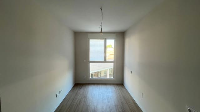 3 bedroom Apartment for rent in Nou Llevant, Palma de Mallorca with garage - € 2,495 (Ref: 9242419)