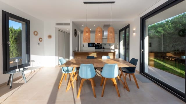 4 soveværelse Villa til salg i Cala Pi, Llucmajor med swimmingpool garage - € 1.600.000 (Ref: 9242420)