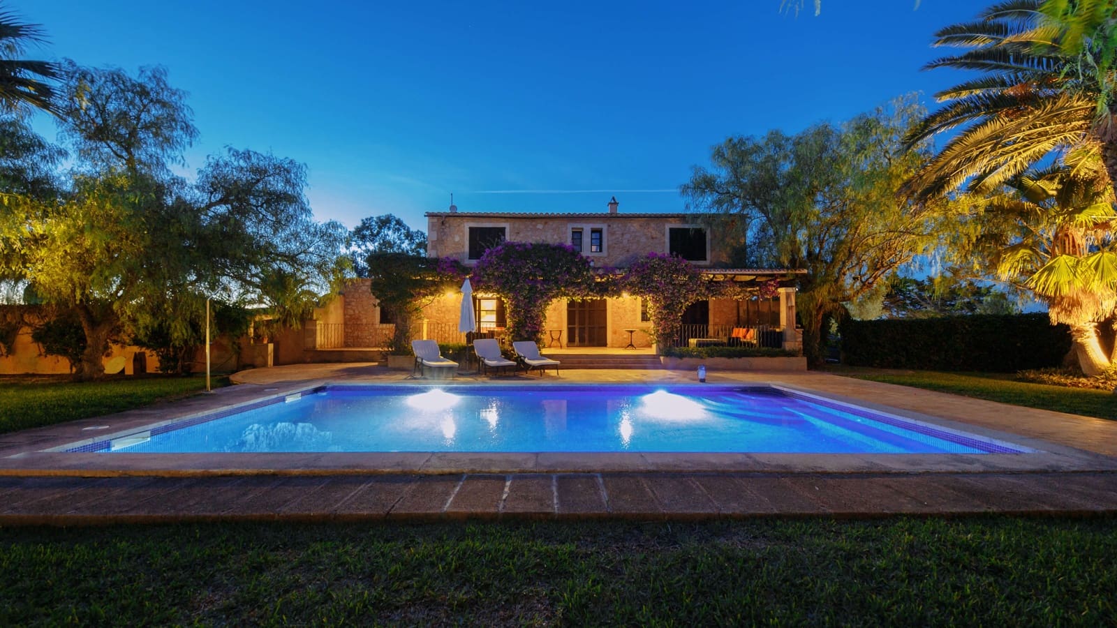 5 slaapkamer Finca/Landhuis te koop in Campos met garage - € 2.350.000 (Ref: 9246069)