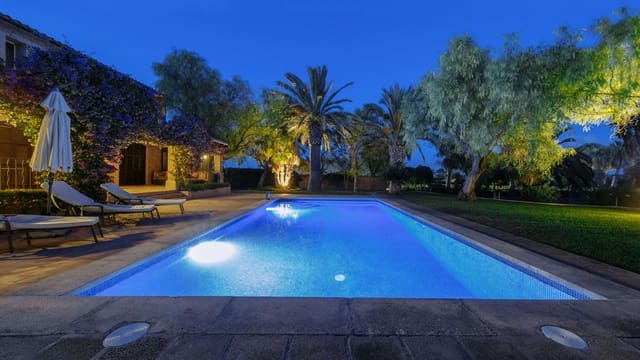 5 slaapkamer Finca/Landhuis te koop in Campos met garage - € 2.350.000 (Ref: 9246069)