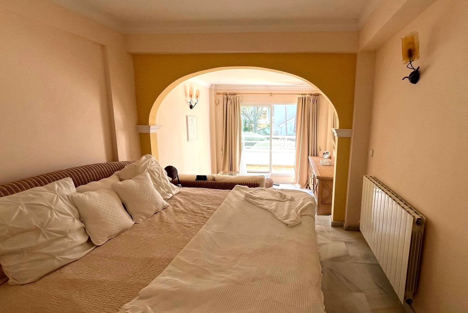 3 soveværelse Lejlighed til leje i Santa Ponsa - € 3.000 (Ref: 9251648)