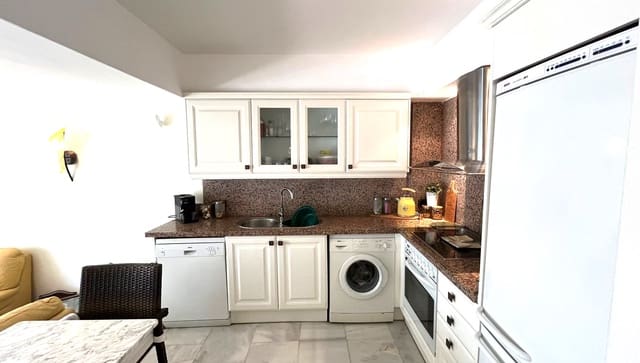 Appartement de 3 chambres à louer à Santa Ponsa, Calvià - 3 000 € (Ref: 9251648)