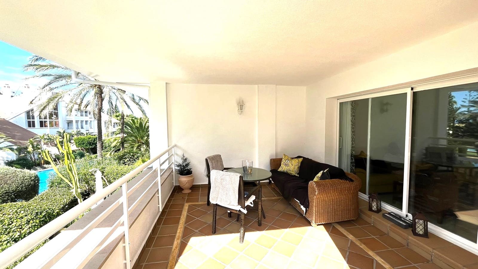 3 soveværelse Lejlighed til leje i Santa Ponsa - € 3.000 (Ref: 9251648)
