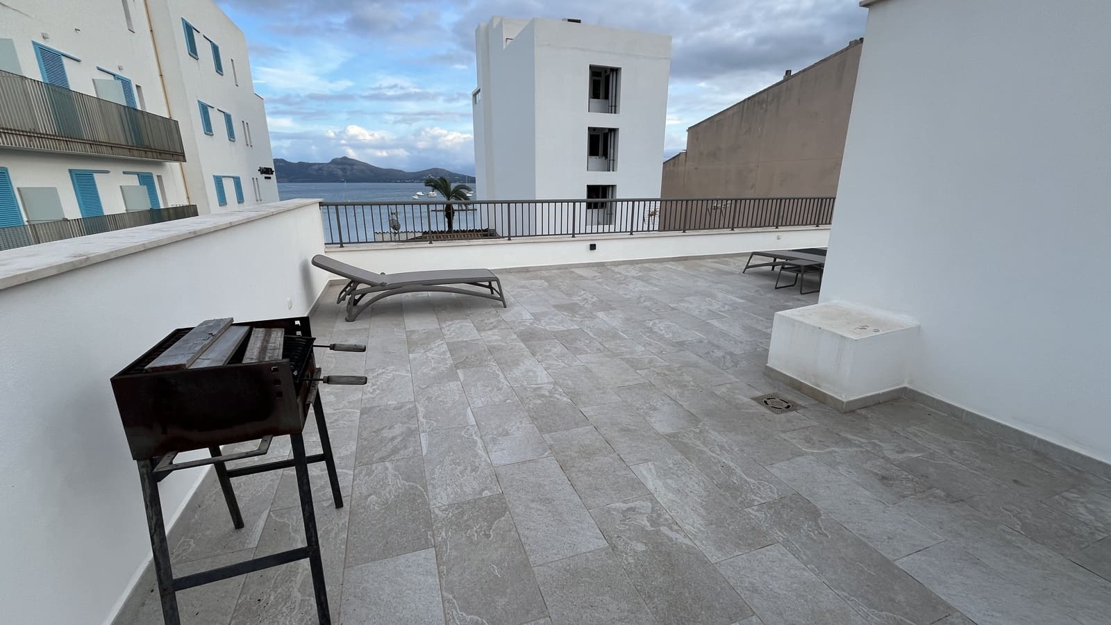 3 soveværelse Lejlighed til leje i Pollensa / Pollenca - € 2.700 (Ref: 9251649)