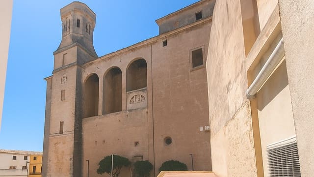 4 soveværelse Erhverv til salg i Llucmajor - € 700.000 (Ref: 9251650)