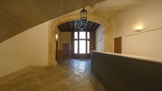 4 soveværelse Erhverv til salg i Llucmajor - € 700.000 (Ref: 9251650)