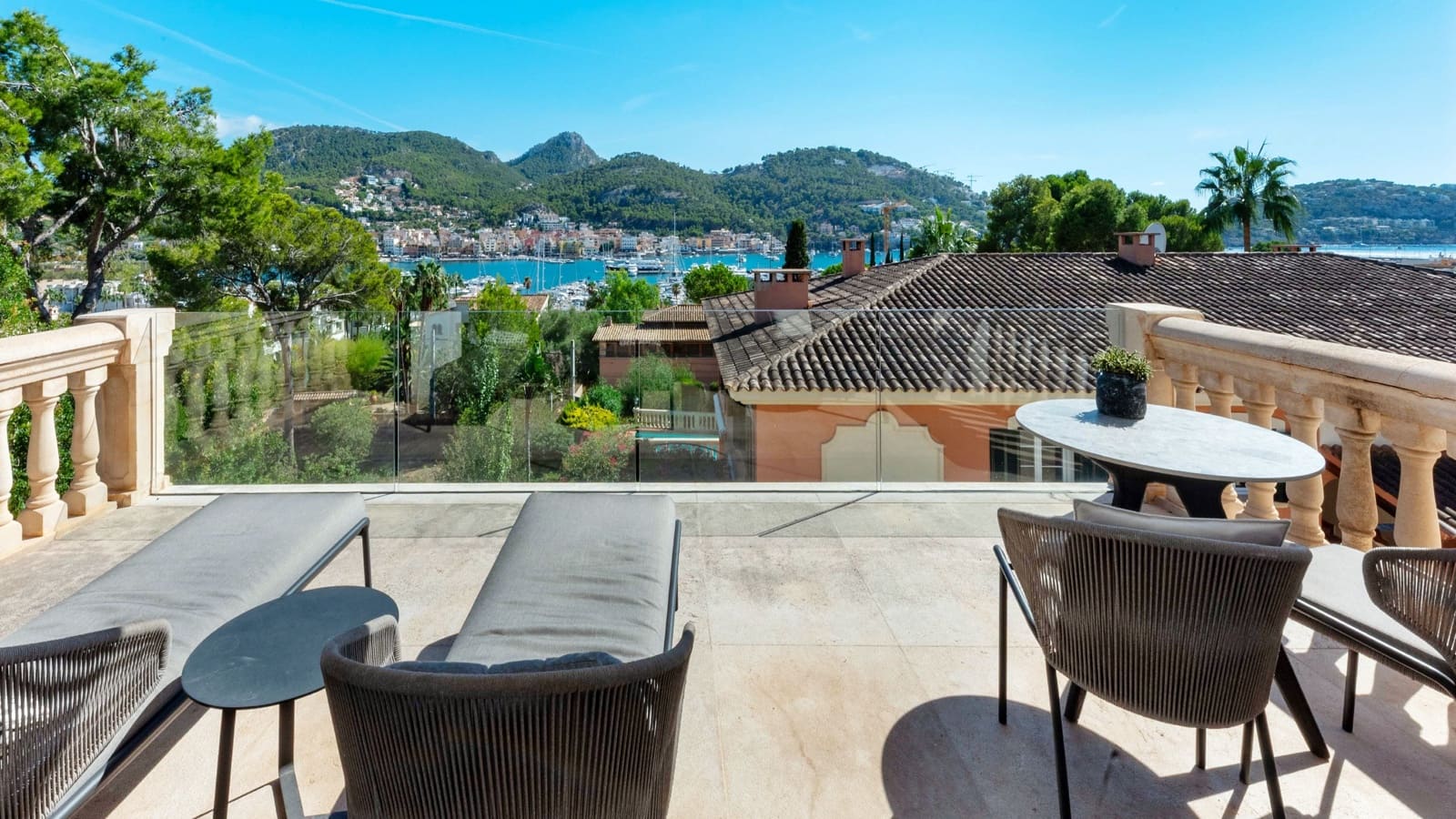 3 soveværelse Villa til salg i Puerto de Andratx med swimmingpool garage - € 3.190.000 (Ref: 9256352)