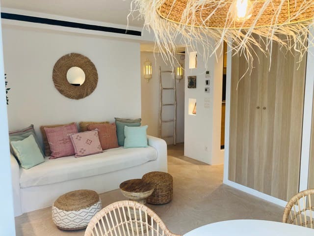 1 slaapkamer Appartement te huur in Cas Catala met zwembad garage - € 2.850 (Ref: 9263818)