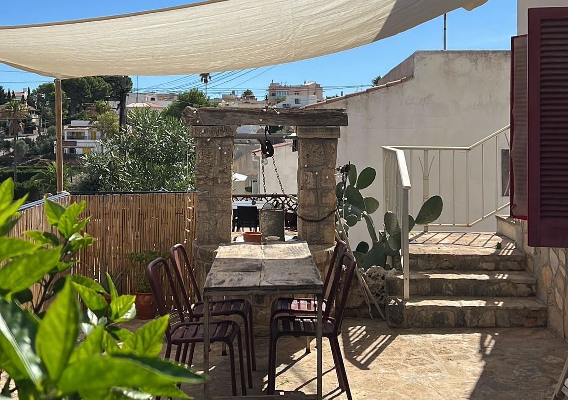 7 sovrum Villa till salu i Portocolom med garage - 879 000 € (Ref: 9271897)