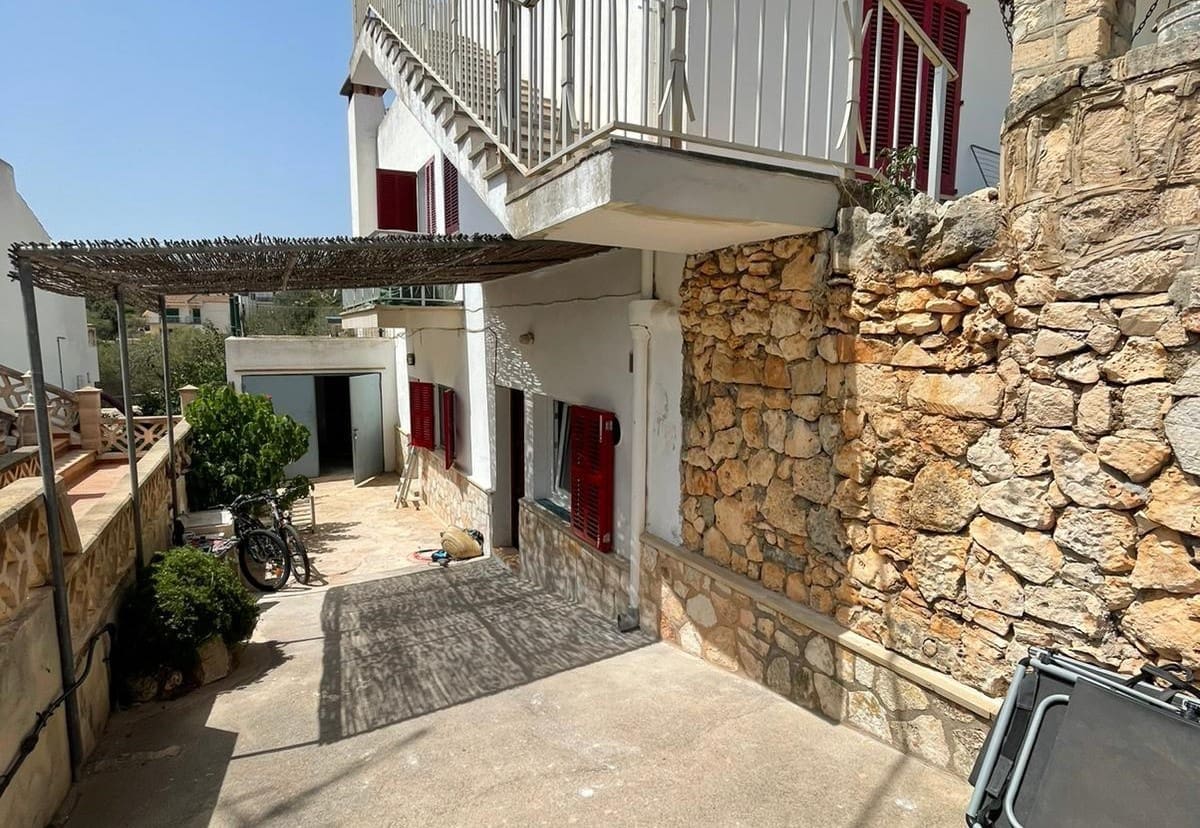 7 sovrum Villa till salu i Portocolom med garage - 879 000 € (Ref: 9271897)