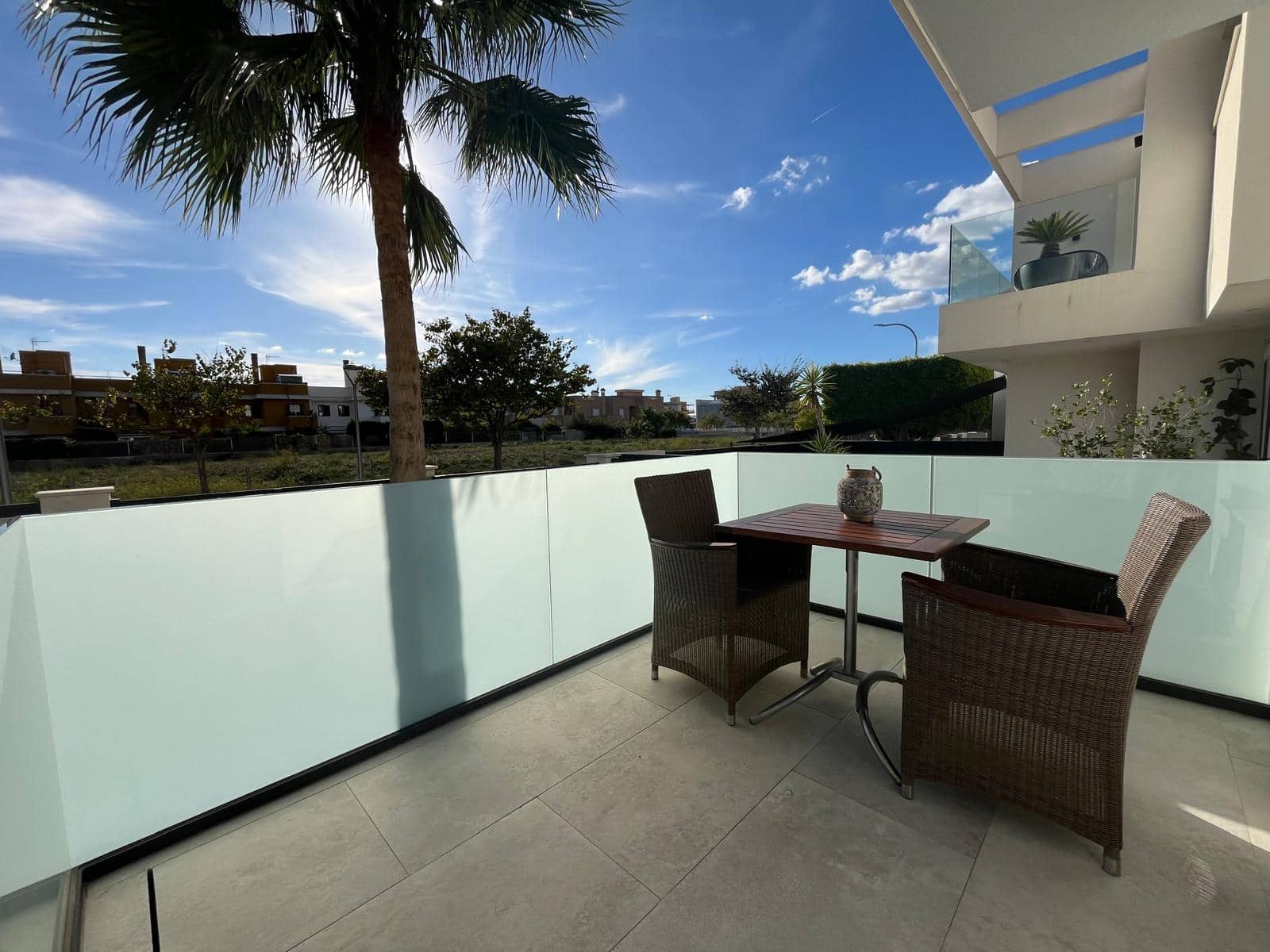 4 soveværelse Semi-Rækkehus til leje i Palma de Mallorca med garage - € 5.000 (Ref: 9271899)